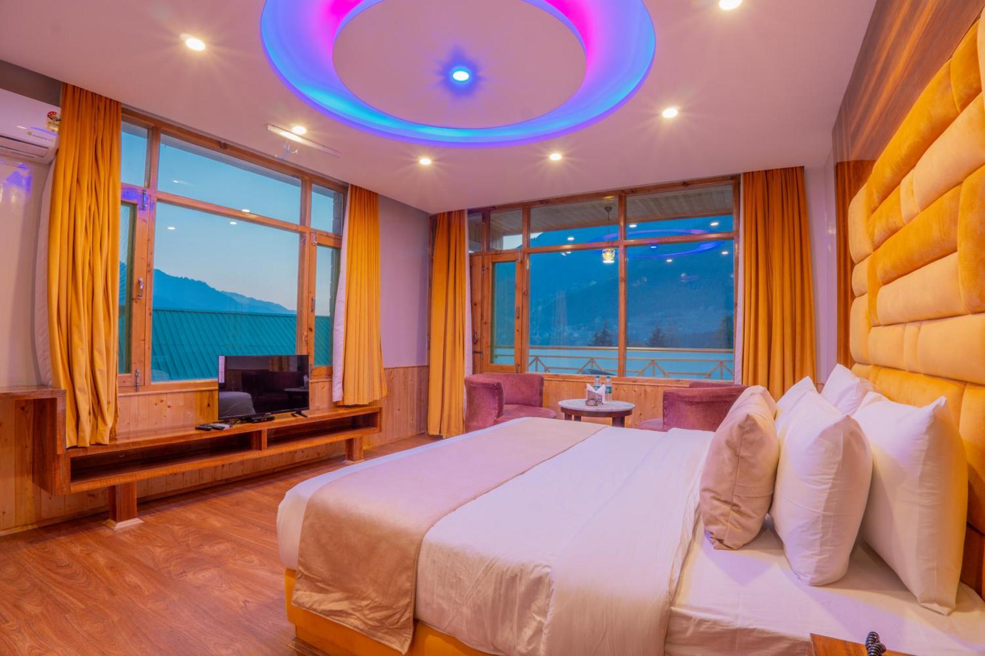 West Western Resort Manali #Neartomallroad #Gym #Lawn #Playingzone #Pooltable #Kidsfriendly #Mountainview #Tabletennis #Familyfriendly #Privateparking エクステリア 写真